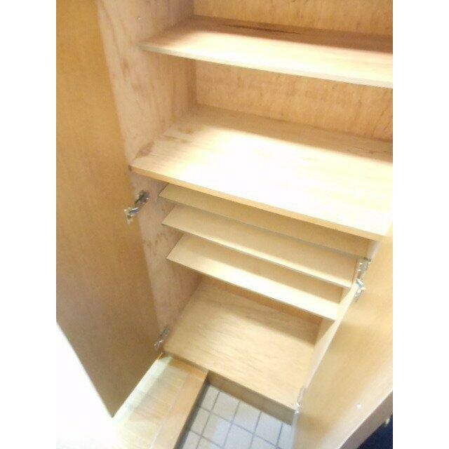 シューズBOX(内装)