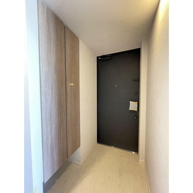 (玄関)