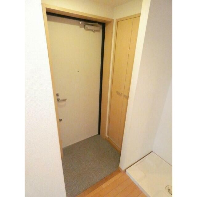 (玄関)