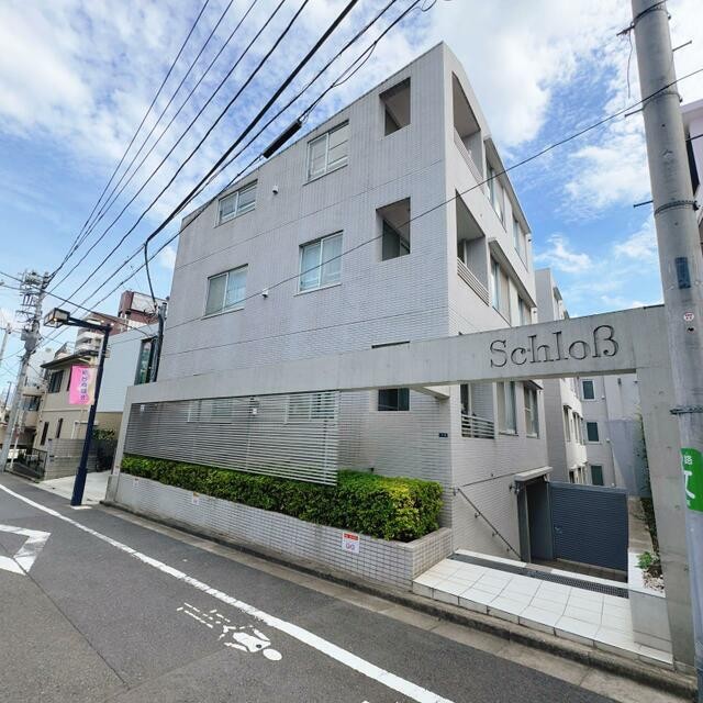 渋谷区初台1丁目 【賃貸居住】マンション