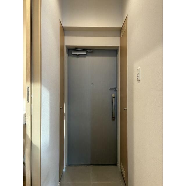 (玄関)