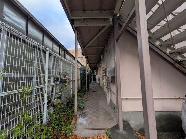(玄関)