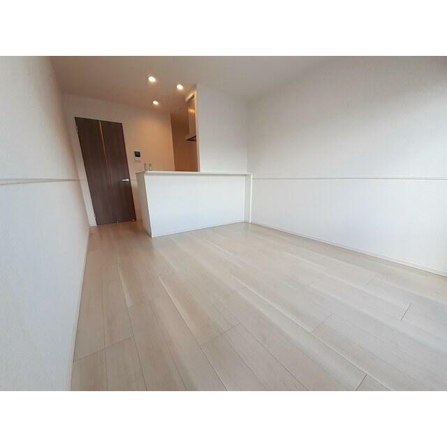 (居間)
