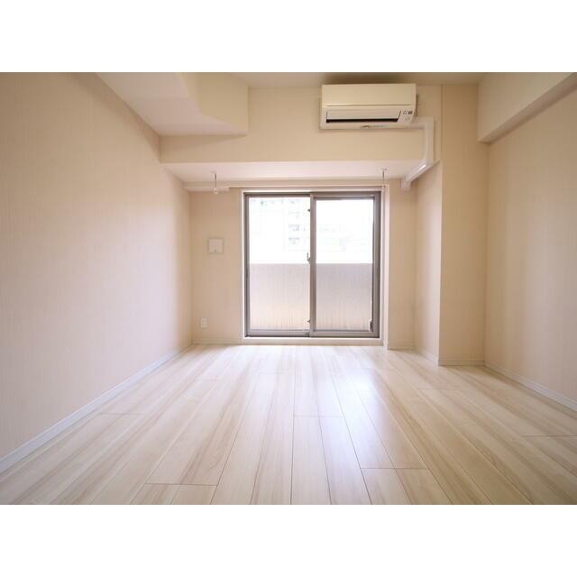 洋室約7.9帖 ※反転タイプ(居間)