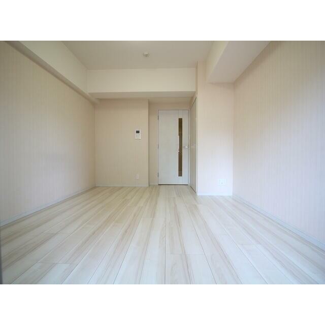 洋室約7.9帖 ※反転タイプ