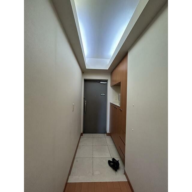 (玄関)