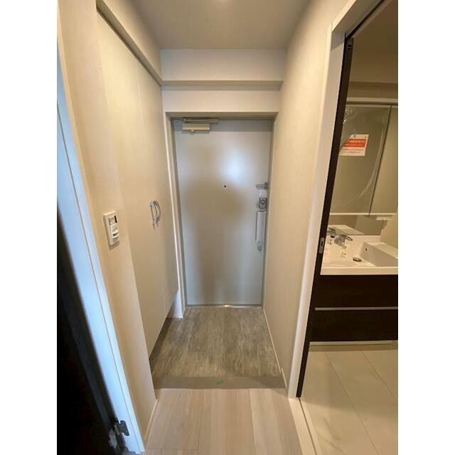 (玄関)