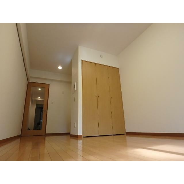 (居間)