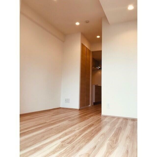 (居間)
