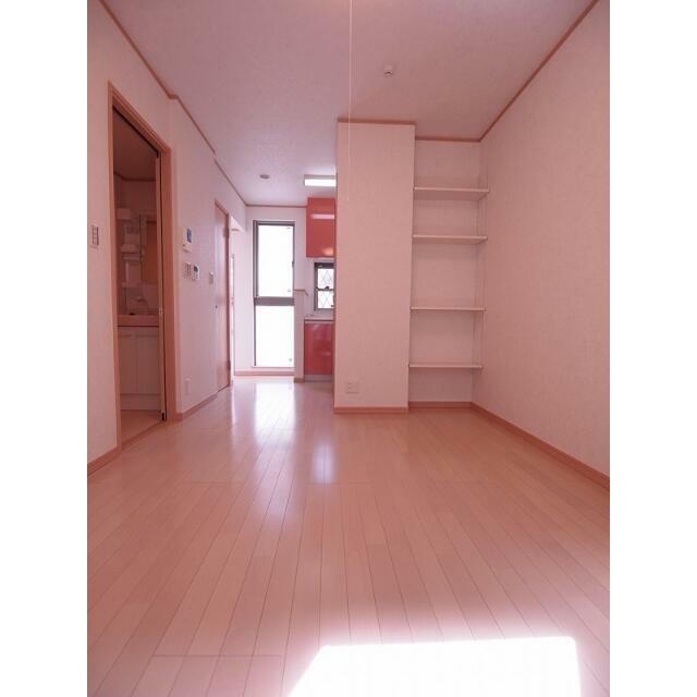 (居間)