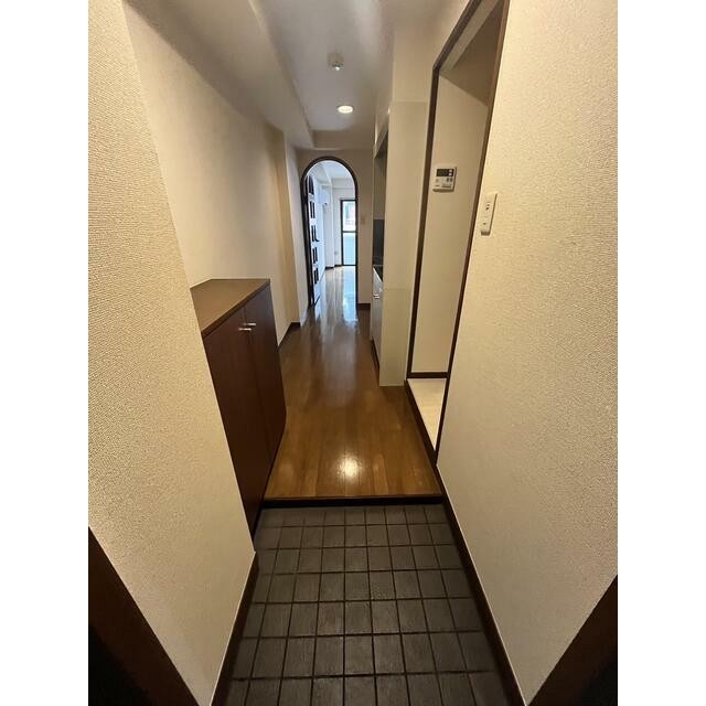 (玄関)