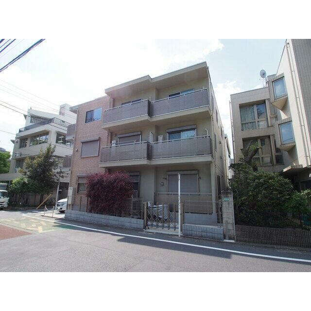 目黒区青葉台3丁目 【賃貸居住】マンション