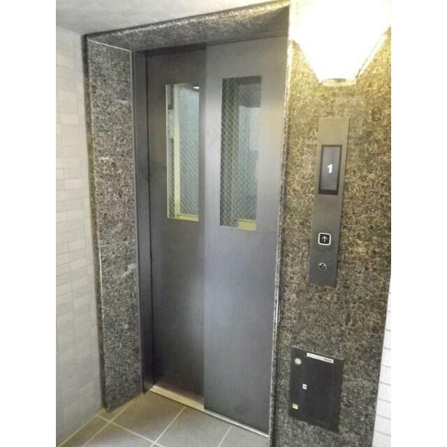 エレベーター