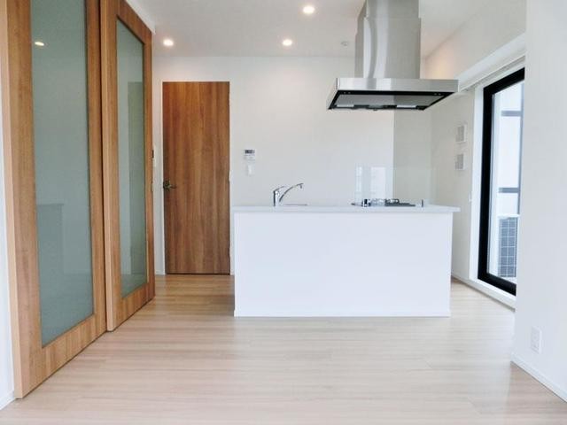 ※写真は同タイプ住戸です。(居間)