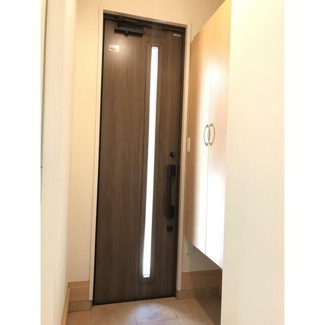 (玄関)