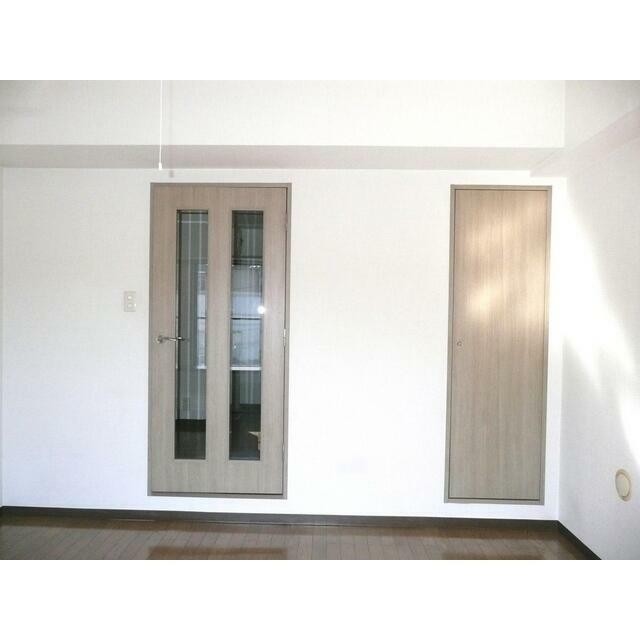 (居間)