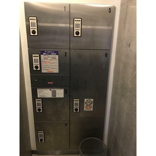 宅配ボックス