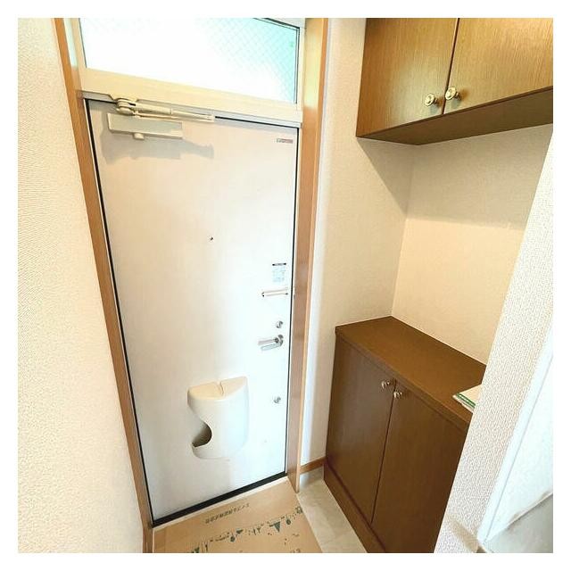 (玄関)