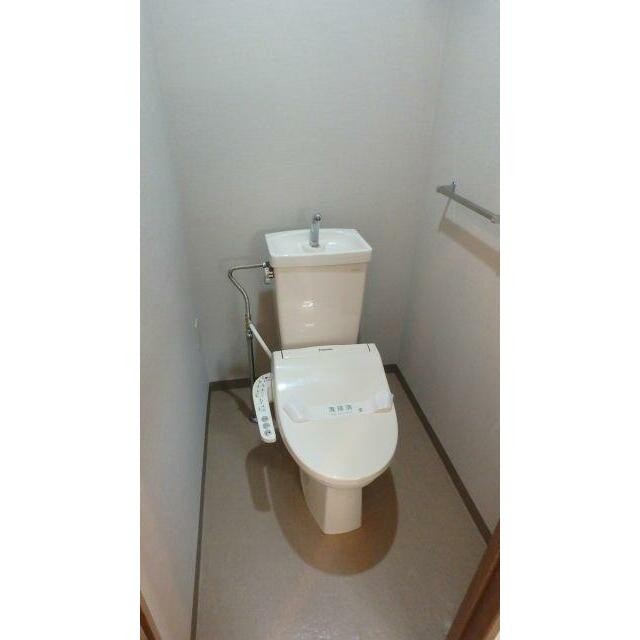 温水洗浄便座付き(内装)