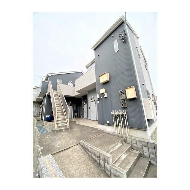 横浜市神奈川区松見町3丁目 【賃貸居住】アパート