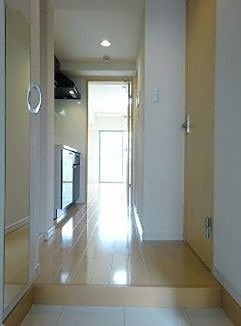 ※同仕様写真(玄関)