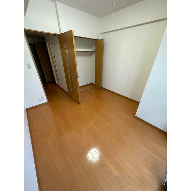 (居間)