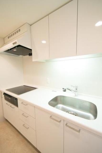 ※写真は同タイプ住戸です。(キッチン)
