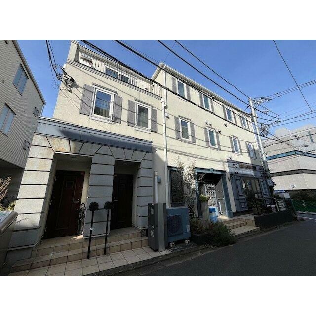 目黒区上目黒2丁目 【賃貸居住】アパート