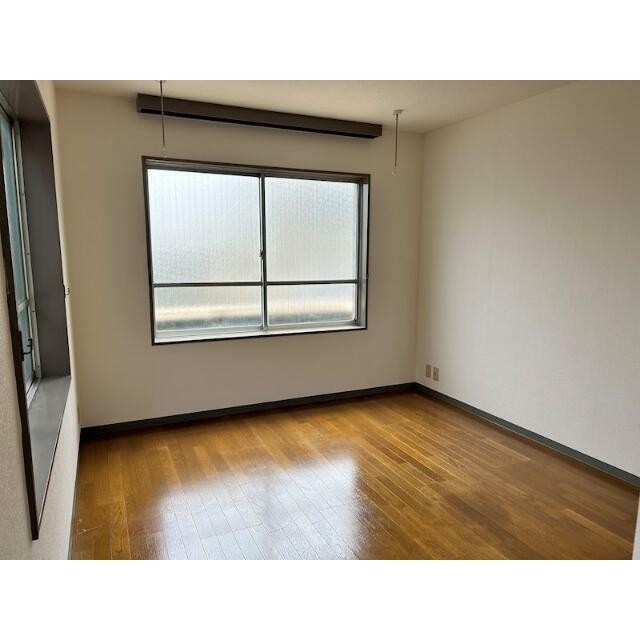 リビングも広々とお使い頂けます※写真転用(居間)