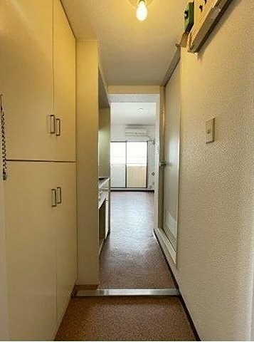 (玄関)