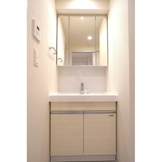 ※写真は同タイプ住戸です。(内装)