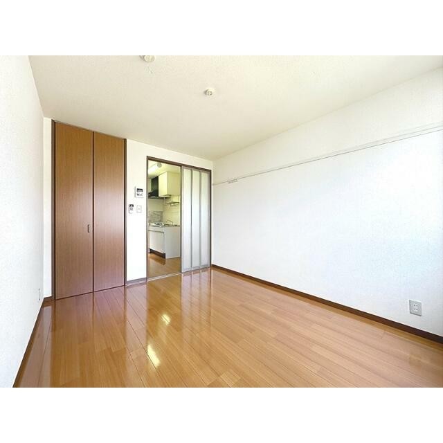 (居間)
