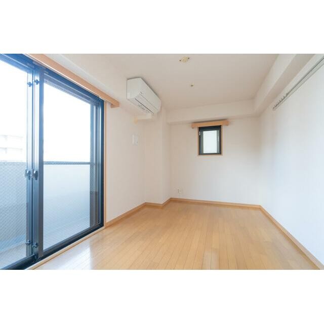 (居間)