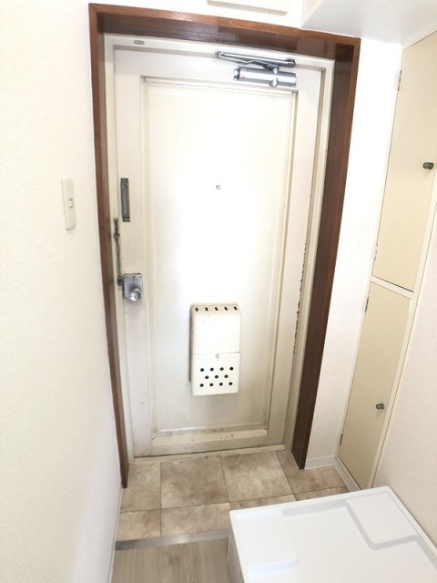 (玄関)