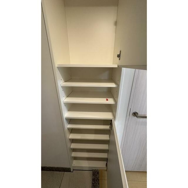 (玄関)