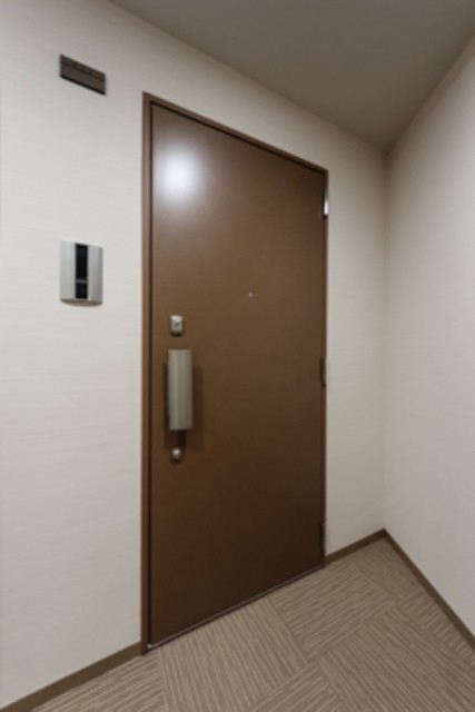 ※写真は同タイプ住戸です。(玄関)
