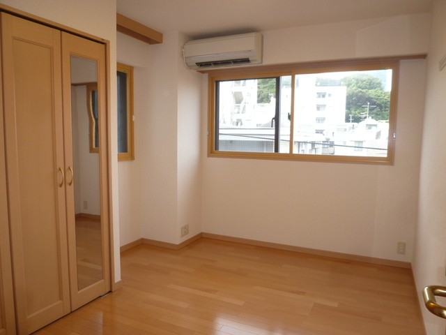 (居間)