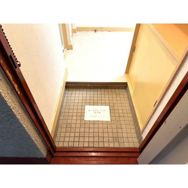 (玄関)