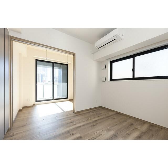 ※写真は同タイプ住戸です。(居間)