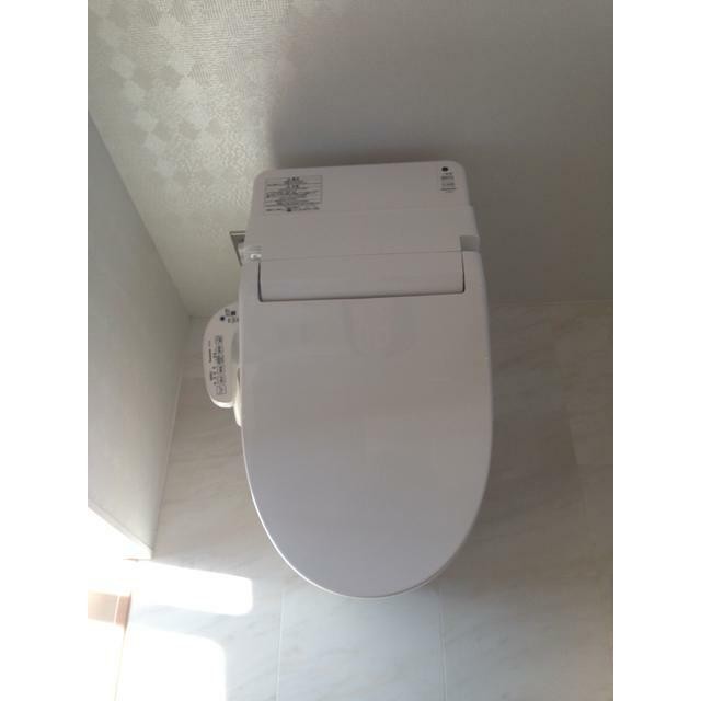 ウォシュレット付きトイレ（別部屋）(内装)
