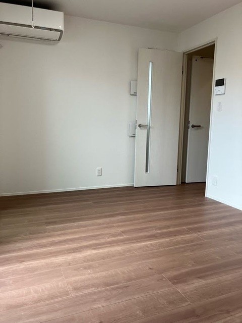 (居間)