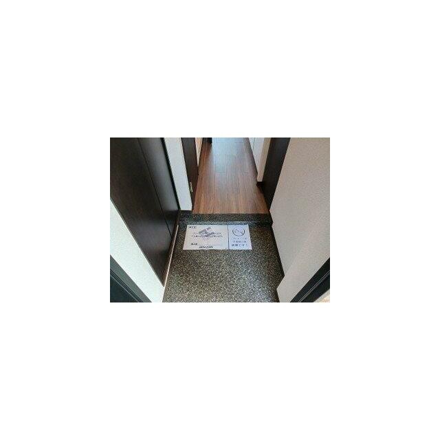 (玄関)