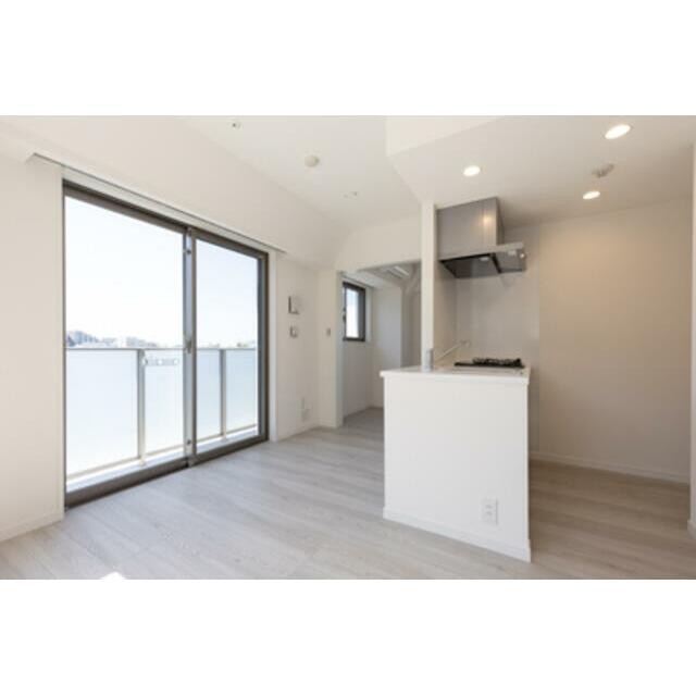 ※写真は同タイプ住戸です。(居間)