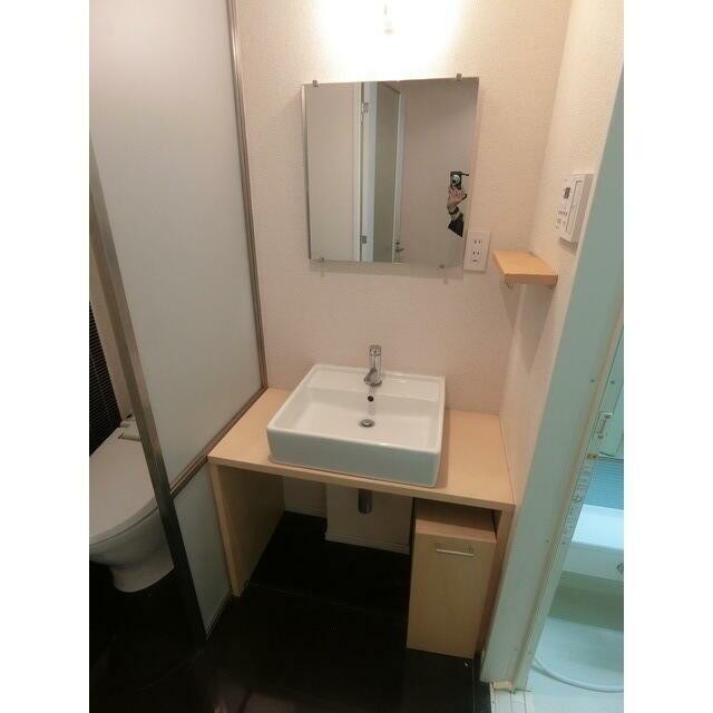 使いやすい独立洗面台※退去後の写真・現況優先(内装)