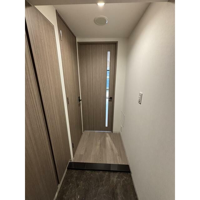 (玄関)