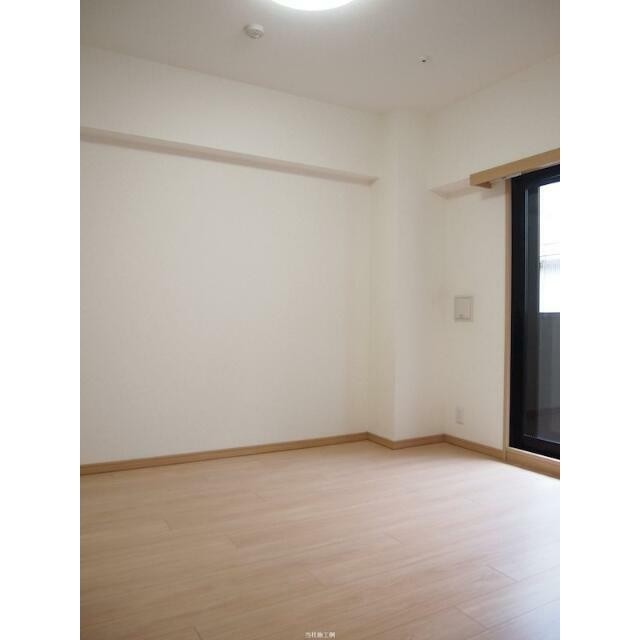 (居間)