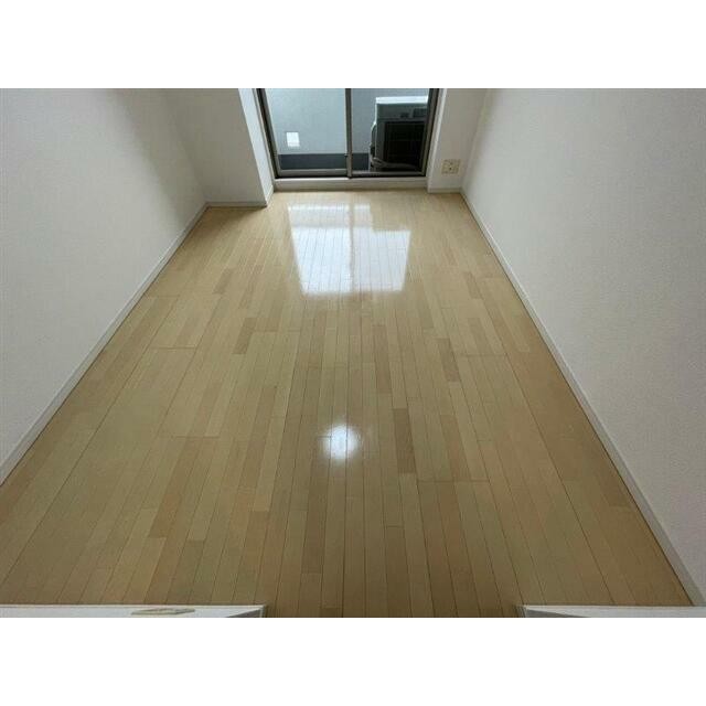 (居間)