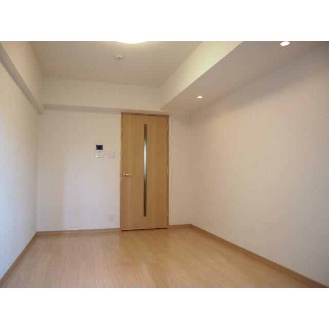 (居間)