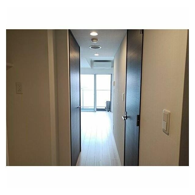 ※同仕様写真含む(玄関)