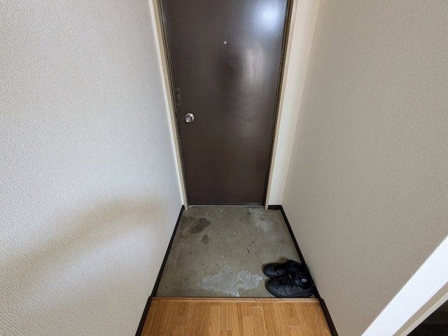 (玄関)